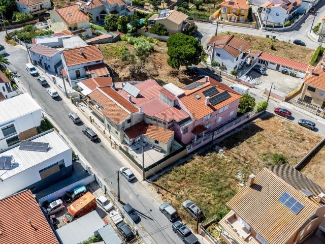 Moradia, Charneca da Caparica e Sobreda