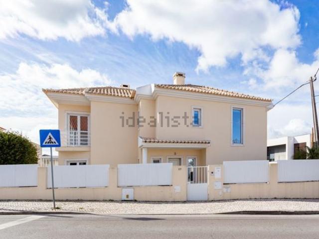 Moradia, Charneca da Caparica e Sobreda