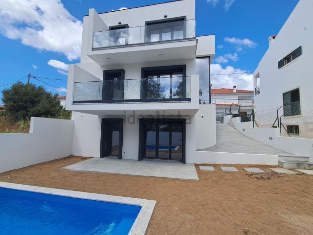 Moradia, Charneca da Caparica e Sobreda