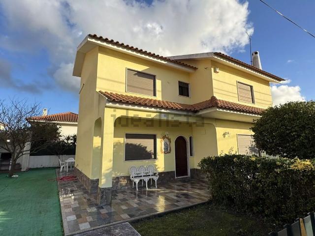 Moradia, Charneca da Caparica e Sobreda