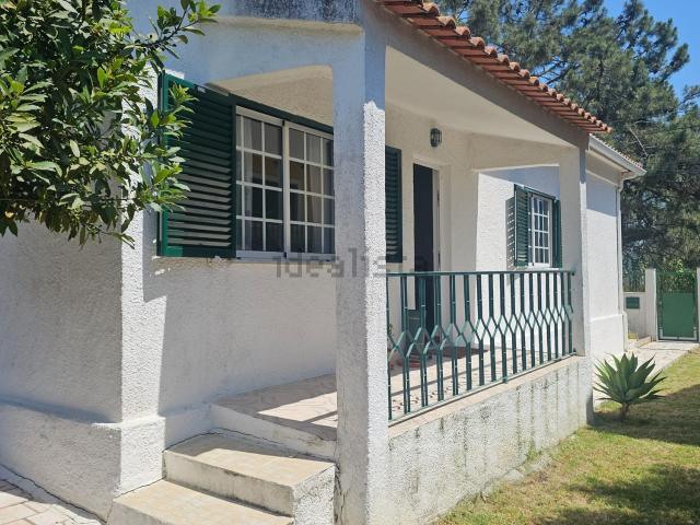 Moradia, Charneca da Caparica e Sobreda