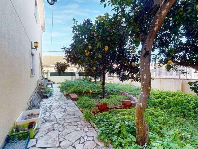 Moradia, Charneca da Caparica e Sobreda