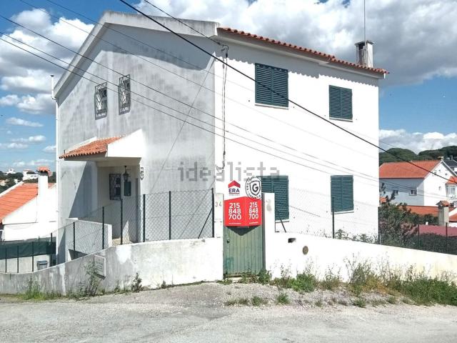 Moradia, Charneca da Caparica e Sobreda