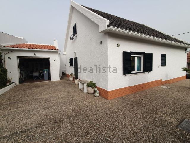Moradia, Charneca da Caparica e Sobreda