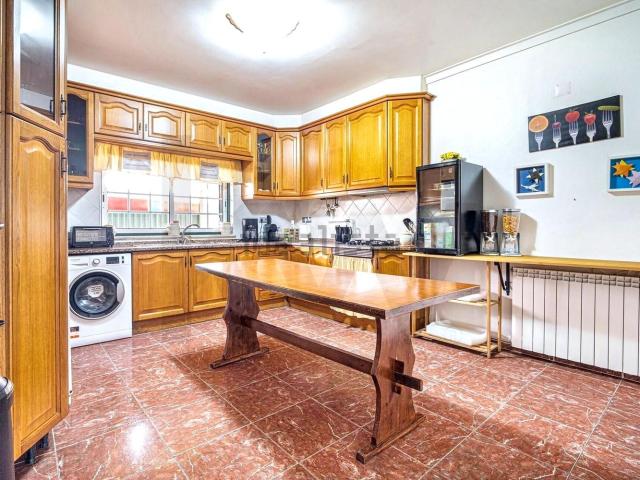 Moradia, Charneca da Caparica e Sobreda