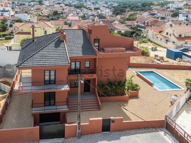 Moradia, Charneca da Caparica e Sobreda