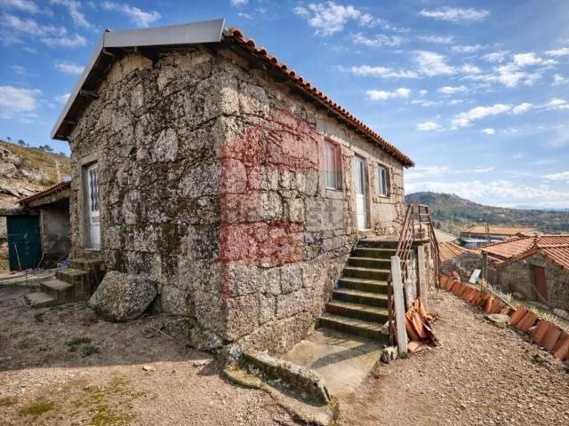 Moradia, Chorense e Monte