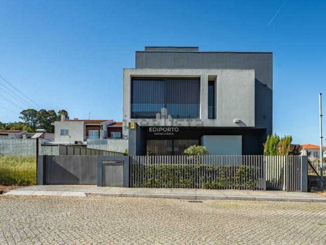 Moradia, Cidade da Maia