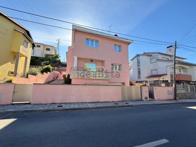 Moradia, Cimo da Serra Bouça das Almas Taralhão, São Cosme Valbom Jovim