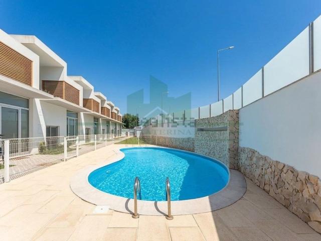 Moradia, Clube Albufeira, Albufeira e Olhos de Água