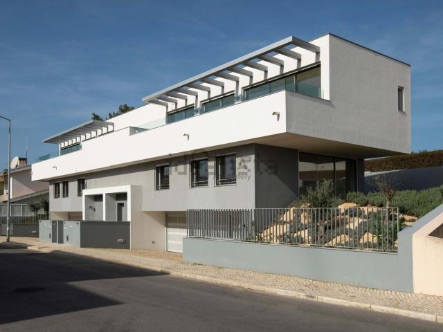 Moradia, Cobre, Cascais e Estoril