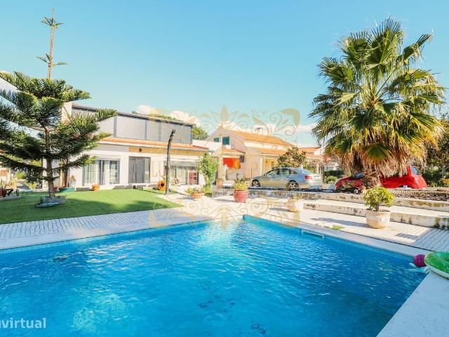 Moradia Com 4 Assoalhadas e um Sto Na Lagoa De Albufeira