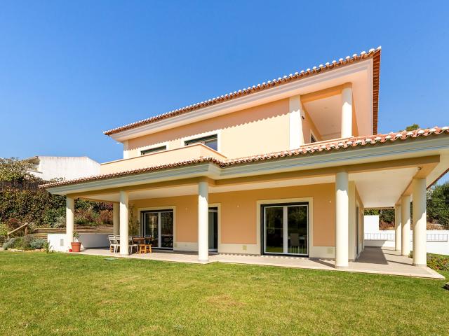 Moradia com 4 quartos, impecável, zona de Sintra, Portugal, Sintra, Várzea de Sintra