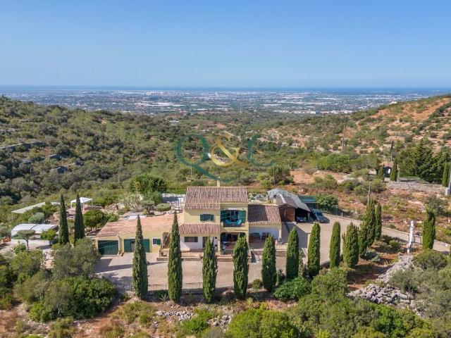 Moradia com 5 quartos e vistas panorâmicas deslumbrantes sob. 336m² Conceição e Estói
