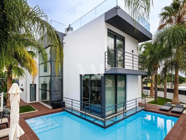 Moradia com 5 quartos e piscina privada em Montechoro, Albuf. 507m² Albufeira Olhos de Água