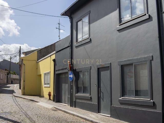 Moradia com 10 Quartos em Pedrouços