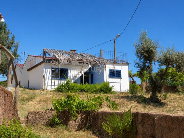 Moradia com 2 quartos em Oleiros, Castelo Branco