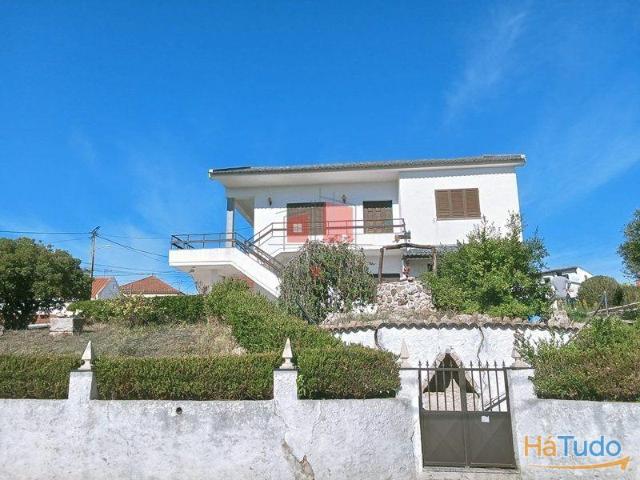 Moradia com terreno e vista desafogada a 5 minutos da vila da Malveira | 26064061701