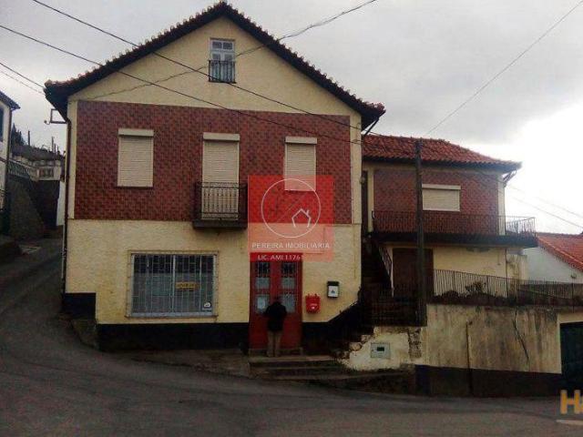 Moradia com terreno em Moura morta | 26083543530