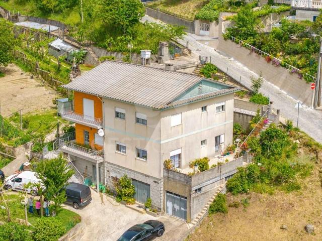 Moradia com terreno em Sande, Marco de Canaveses