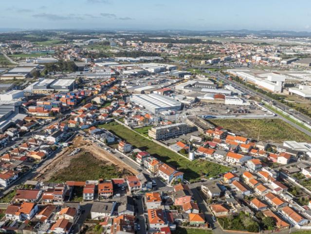Moradia com terreno para construção Leça da Palmeira