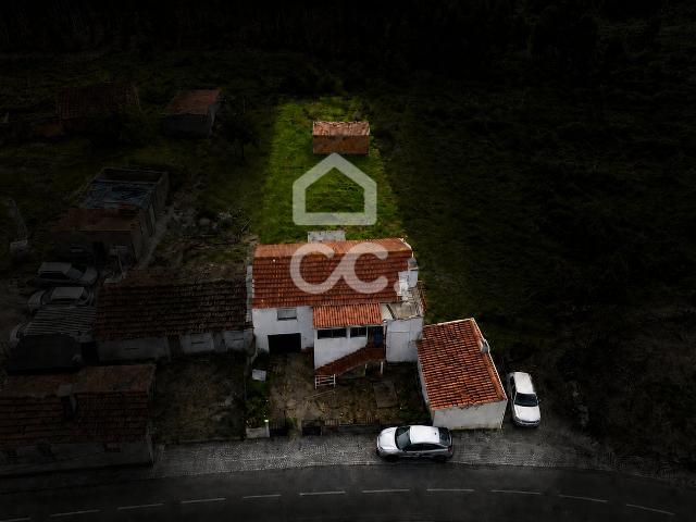 Moradia com Terreno – Pronta a Habitar | Zona do Cercal – Aguda