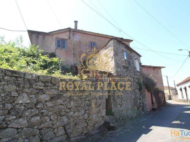 Moradia com terreno vista para o Rio Douro, em Vila Nova de Gaia | 26084060971