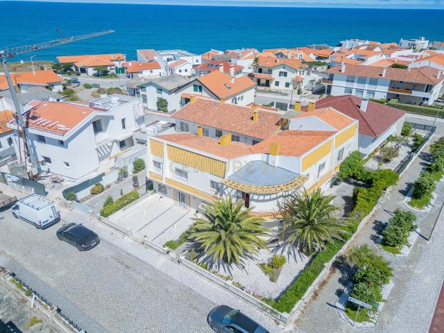 Moradia com utilização de Habitação e Serviços