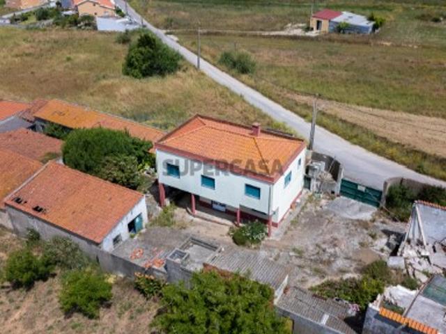 Moradia com Vista Mar e Excelente Potencial de Investimento | Serra da Vila, Torres Vedras