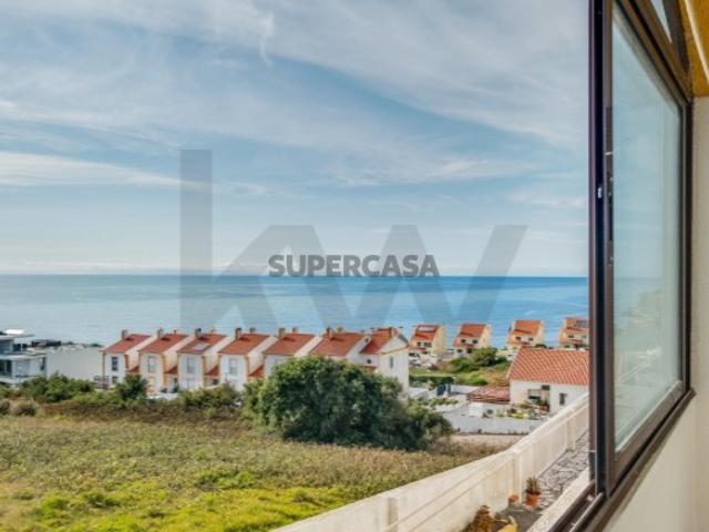 Moradia com vista mar na Reserva Mundial de Surf da Ericeira a 10min a pé da Praia de São Lourenço