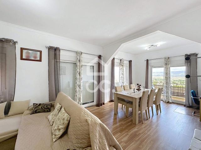 Moradia com vista paronamica para o Campo, com jardim e terraço, Chaves
