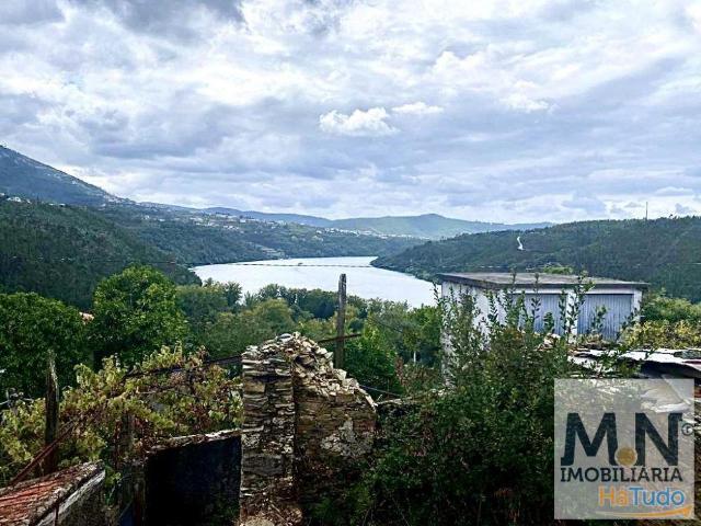 Moradia com vista sobre o Rio Douro | 26063584634