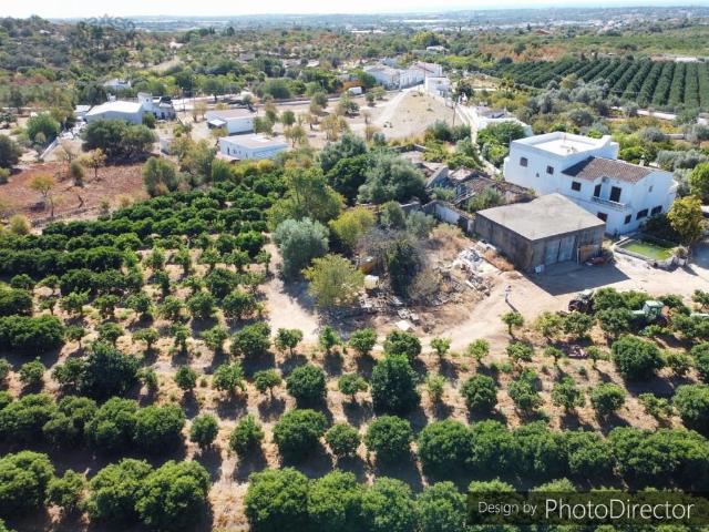 Moradia com armazém em Moncarapacho, Olhão 294m² Moncarapacho e fuseta
