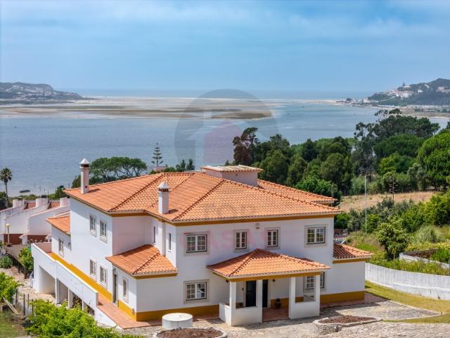 Moradia com Carácter e Encanto com Vista para a Lagoa de Óbidos