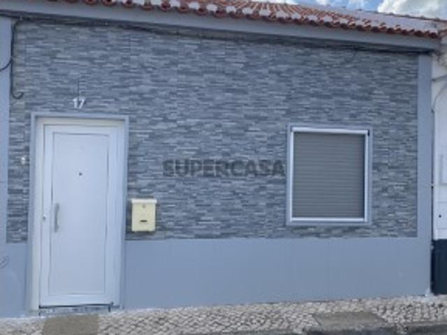 Moradia com excelente localização Salvaterra de Magos