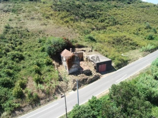 Moradia com Grande Potencial Terreno Urbano e Rústico | EXCLUSIVO WEST LIFE | Carvalhal