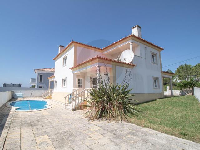 Moradia com piscina no Nadadouro perto da lagoa de Óbidos 214m² Nadadouro