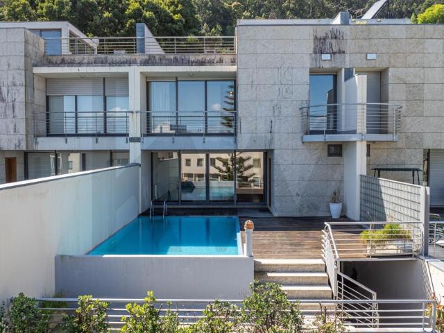 Moradia com piscina Abelheira, Viana do Castelo