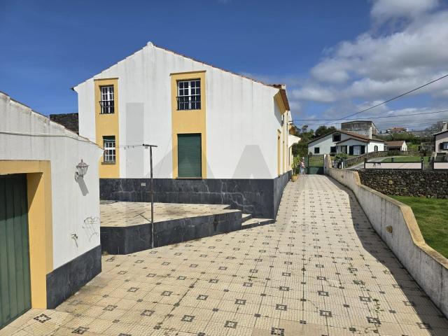 Moradia com Piscina, Angra do Heroísmo, ilha Terceira