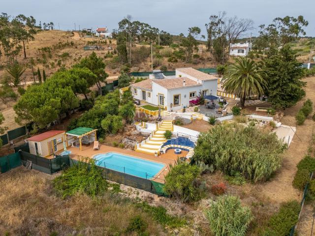 Moradia Com Piscina E Anexo Em Barão De S. Miguel, Vila Do B. 162m² Vila do Bispo e Raposeira