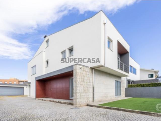 Moradia com piscina e vista mar | São Felix da Marinha, Vila Nova de Gaia