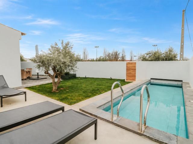 Moradia com piscina perto da praia fluvial