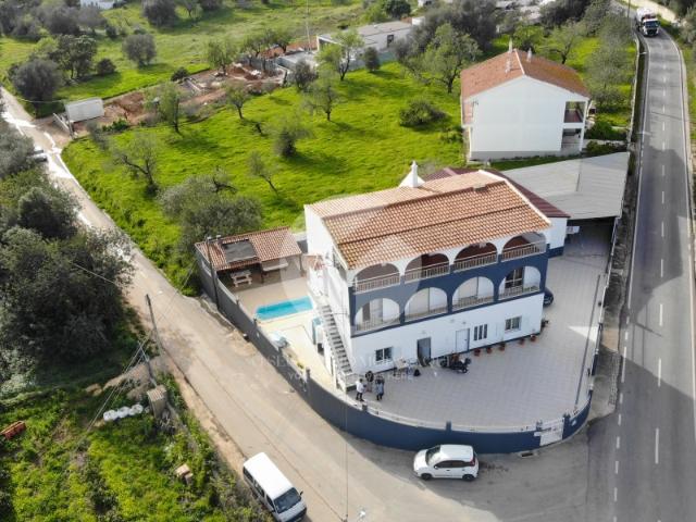 Moradia com Piscina Tavira