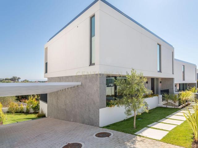 Moradia Construção Nova T3 + 2 com acabamentos Premium