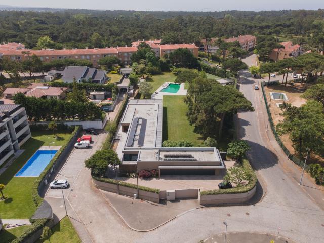 Moradia Contemporânea com 6 suítes, Fão, Esposende