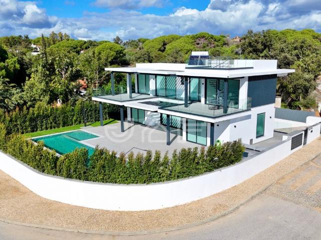 Moradia Contemporânea em Albufeira Luz, Espaço e Vistas Ma. 0m² Albufeira Olhos de Água