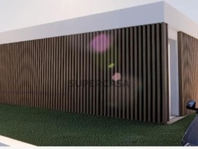 Moradia Contemporânea V2+1 com Piscina | Quintinha Sesimbra