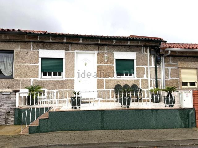 Moradia, Costa