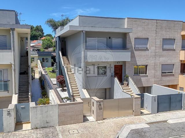Moradia, Coronado