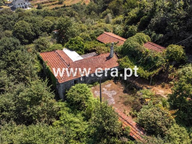Moradia, Covas